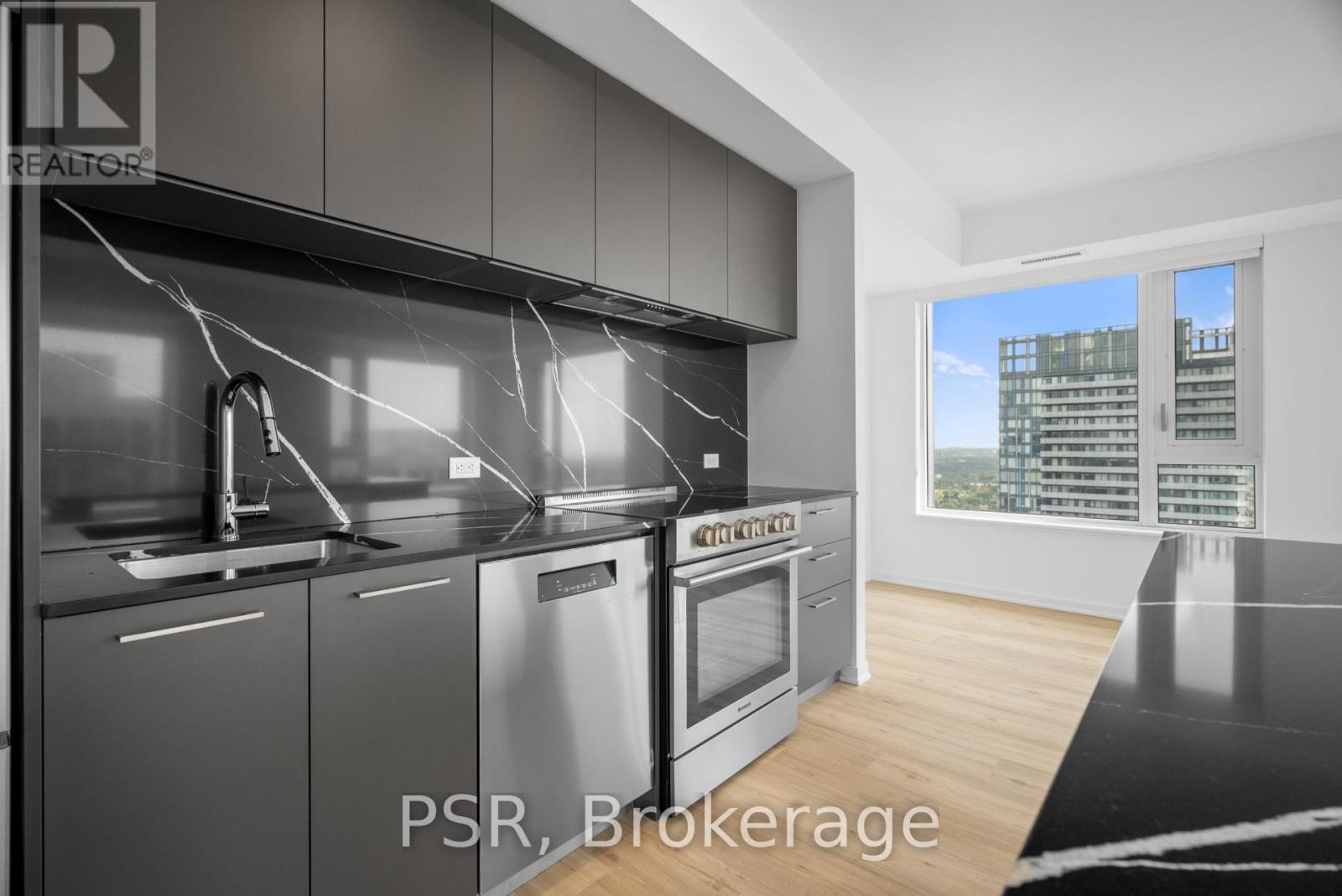 3608 - 101 Roehampton Avenue, Toronto, Ontario  M4P 2W2 - Photo 8 - C12416559