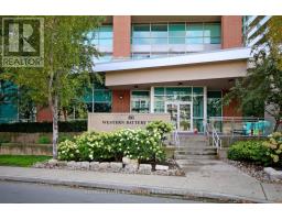 2105 - 80 WESTERN BATTERY ROAD, Toronto, Ontario