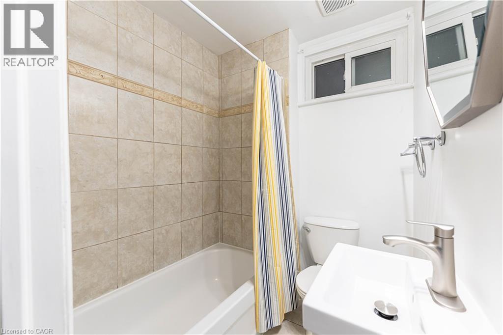 87 Gage Avenue S, Hamilton, Ontario  L8M 3C8 - Photo 16 - 40770407
