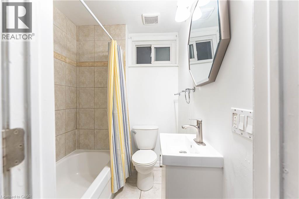 87 Gage Avenue S, Hamilton, Ontario  L8M 3C8 - Photo 15 - 40770407