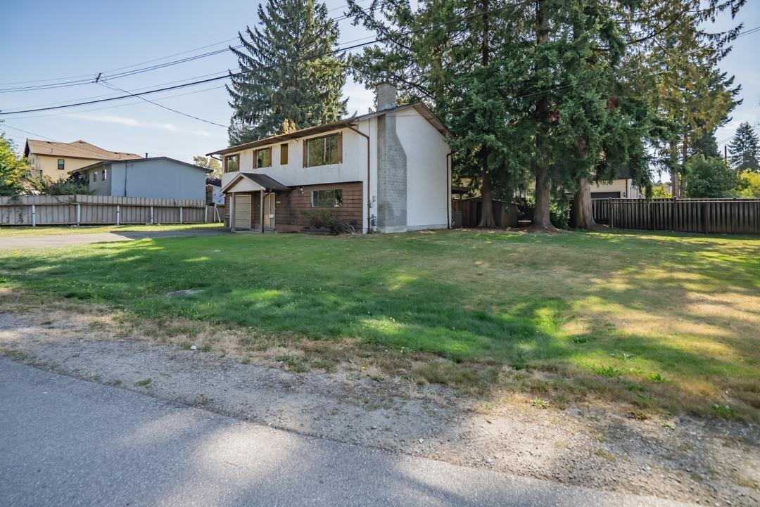 12260 85 Avenue, Surrey, British Columbia  V3W 6G9 - Photo 3 - R3049466