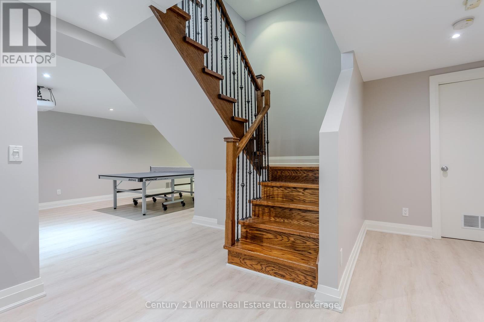 412 Maple Grove Drive, Oakville, Ontario  L6J 4V7 - Photo 38 - W12415811