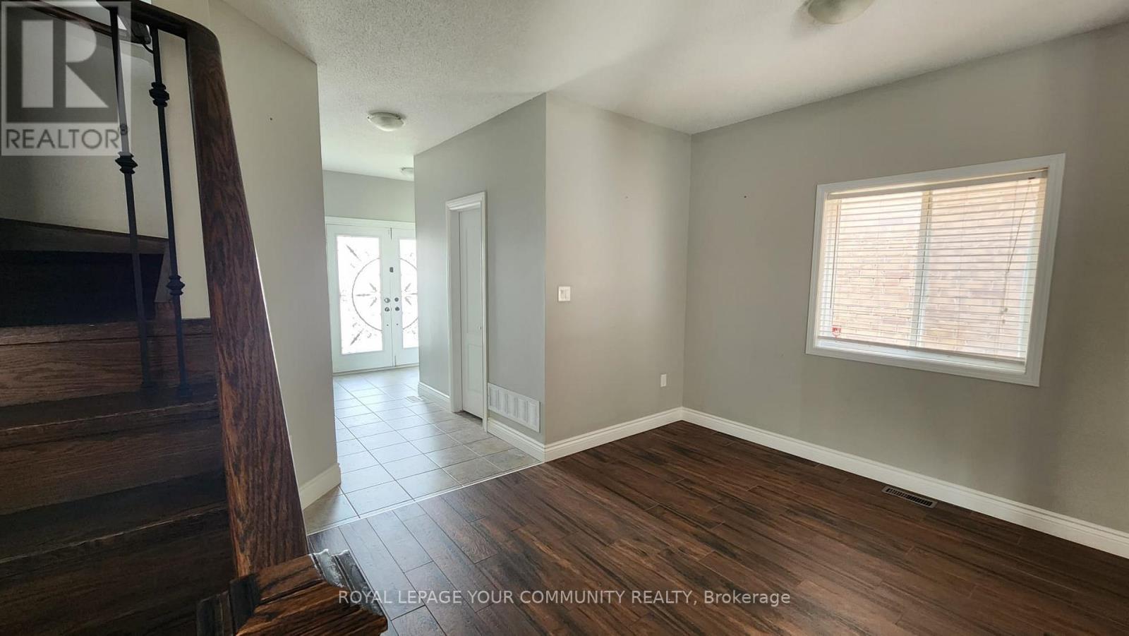 Main - 1417 Sheldon Street, Innisfil, Ontario  L9S 0H8 - Photo 3 - N12416551