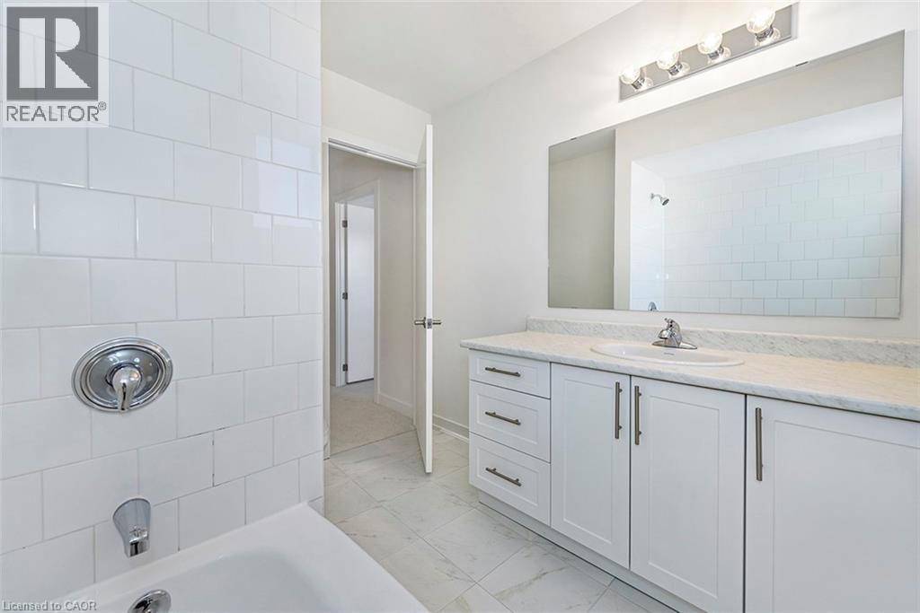 20 Anna Capri Drive Unit# 8, Hamilton, Ontario  L8W 1M6 - Photo 15 - 40771906