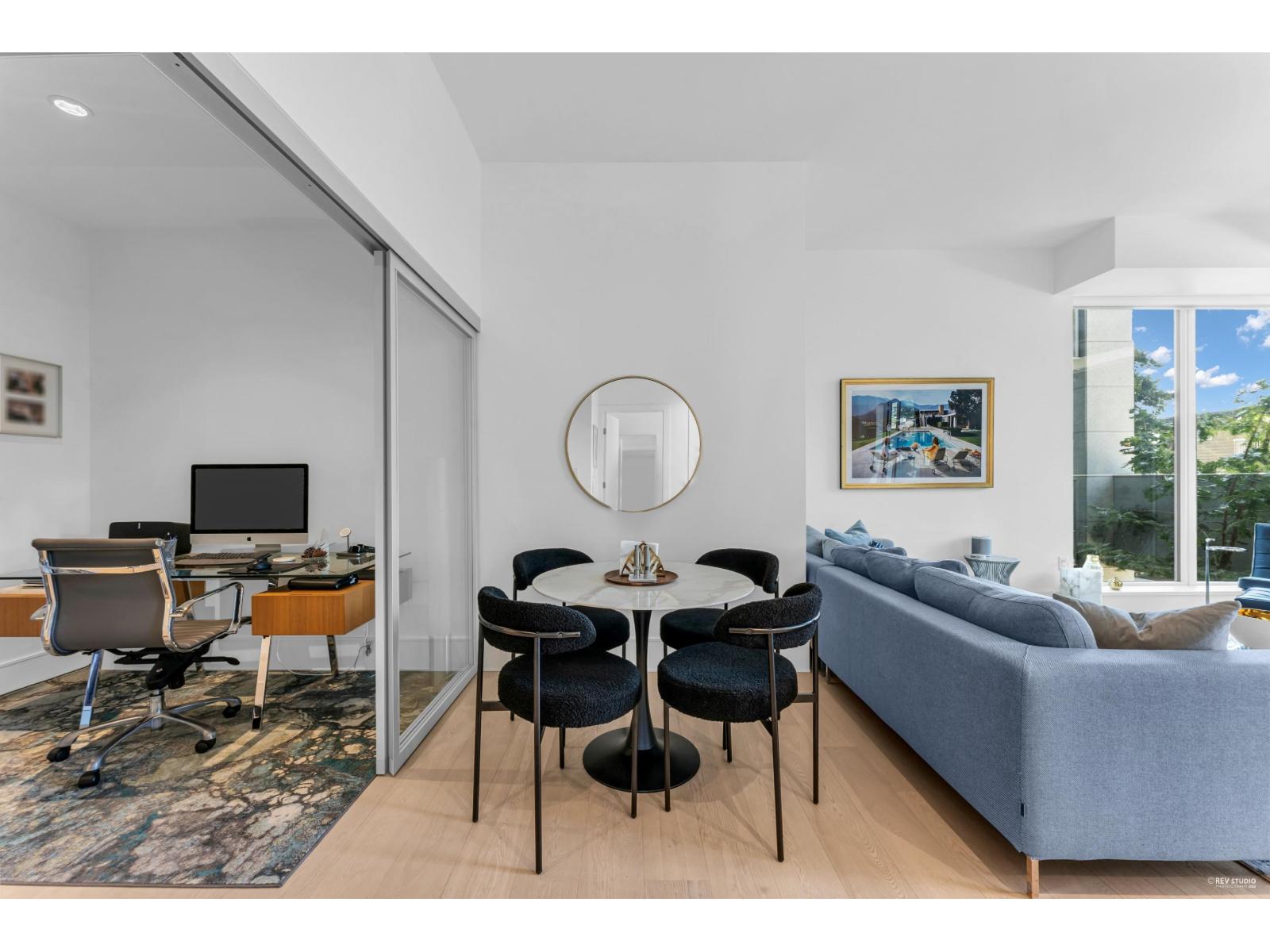 203 1500 Martin Street, White Rock, British Columbia  V4B 0C2 - Photo 5 - R3047645