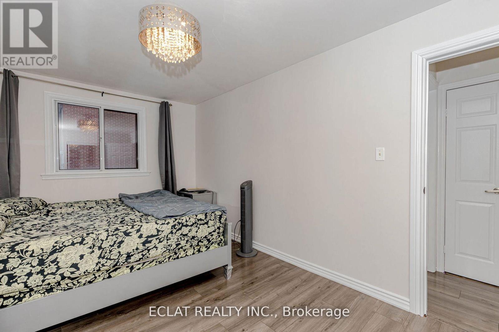 91 - 91 Baronwood Court, Brampton, Ontario  L6V 3H7 - Photo 25 - W12416555