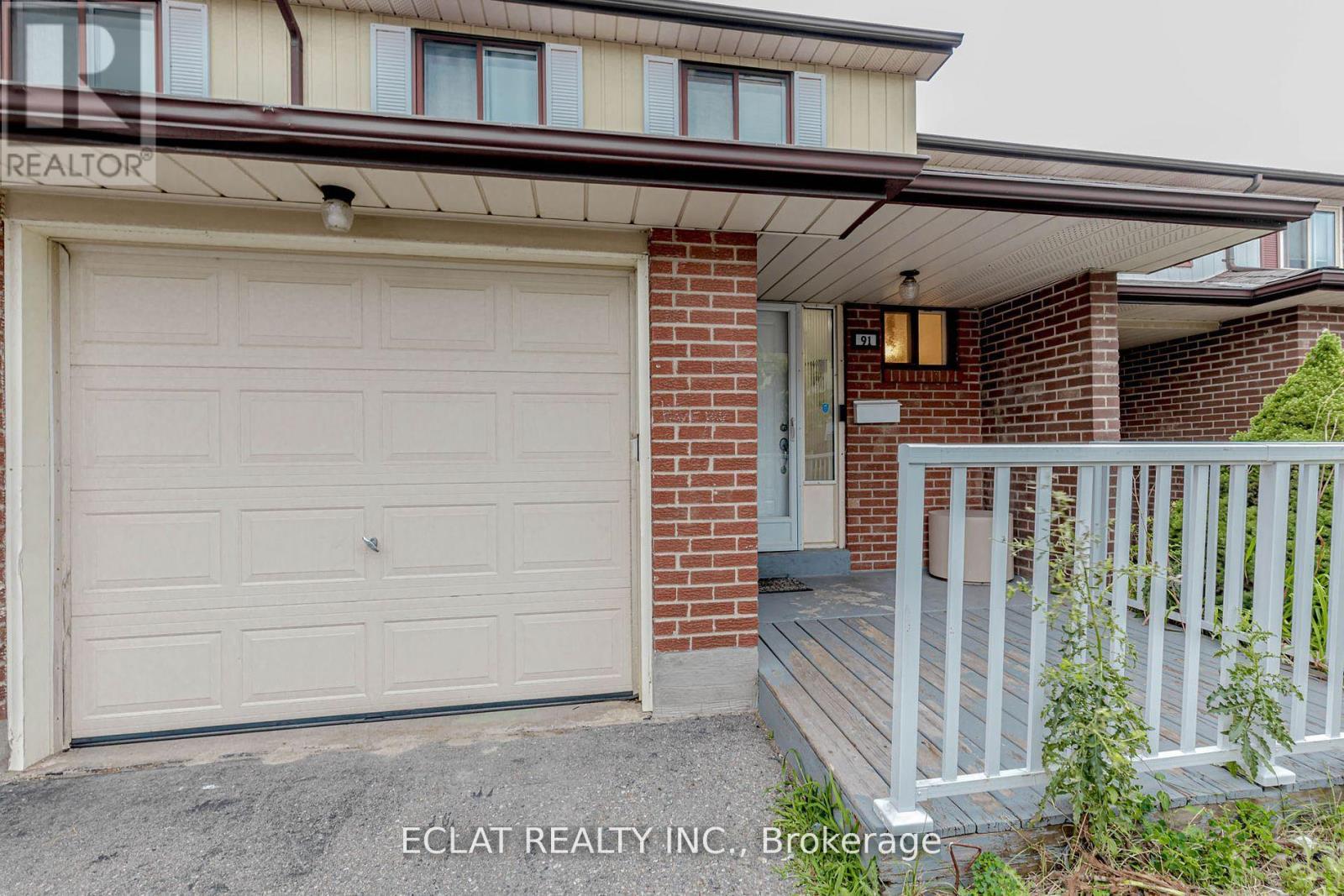 91 - 91 Baronwood Court, Brampton, Ontario  L6V 3H7 - Photo 3 - W12416555