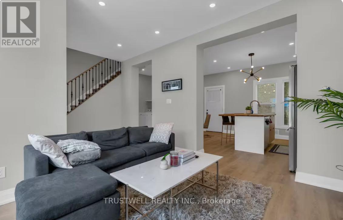 4440 Huron Street, Niagara Falls, Ontario  L2E 2G9 - Photo 13 - X12416567