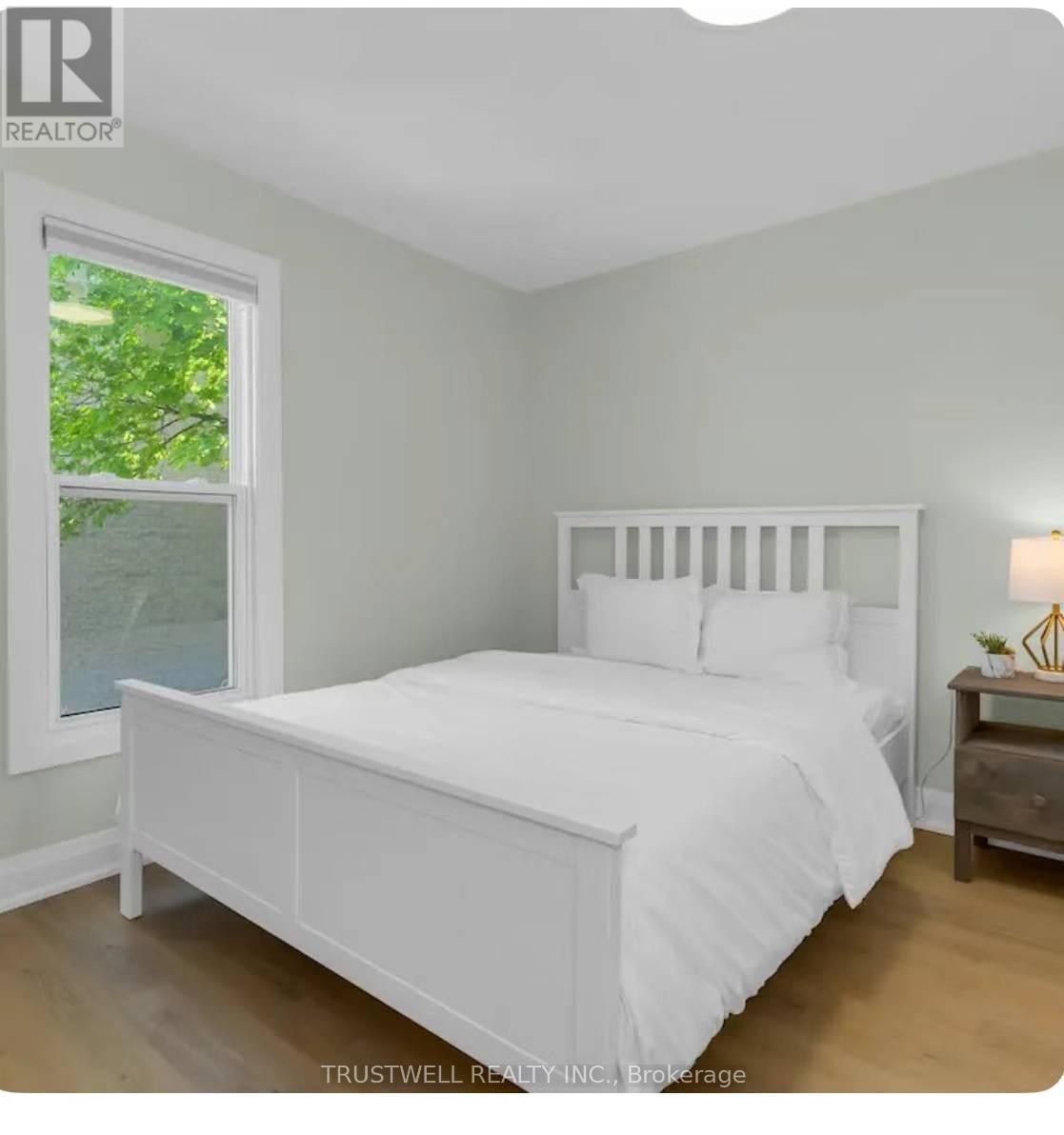 4440 Huron Street, Niagara Falls, Ontario  L2E 2G9 - Photo 23 - X12416567