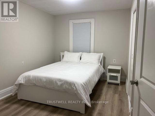 4440 Huron Street, Niagara Falls, Ontario  L2E 2G9 - Photo 8 - X12416567