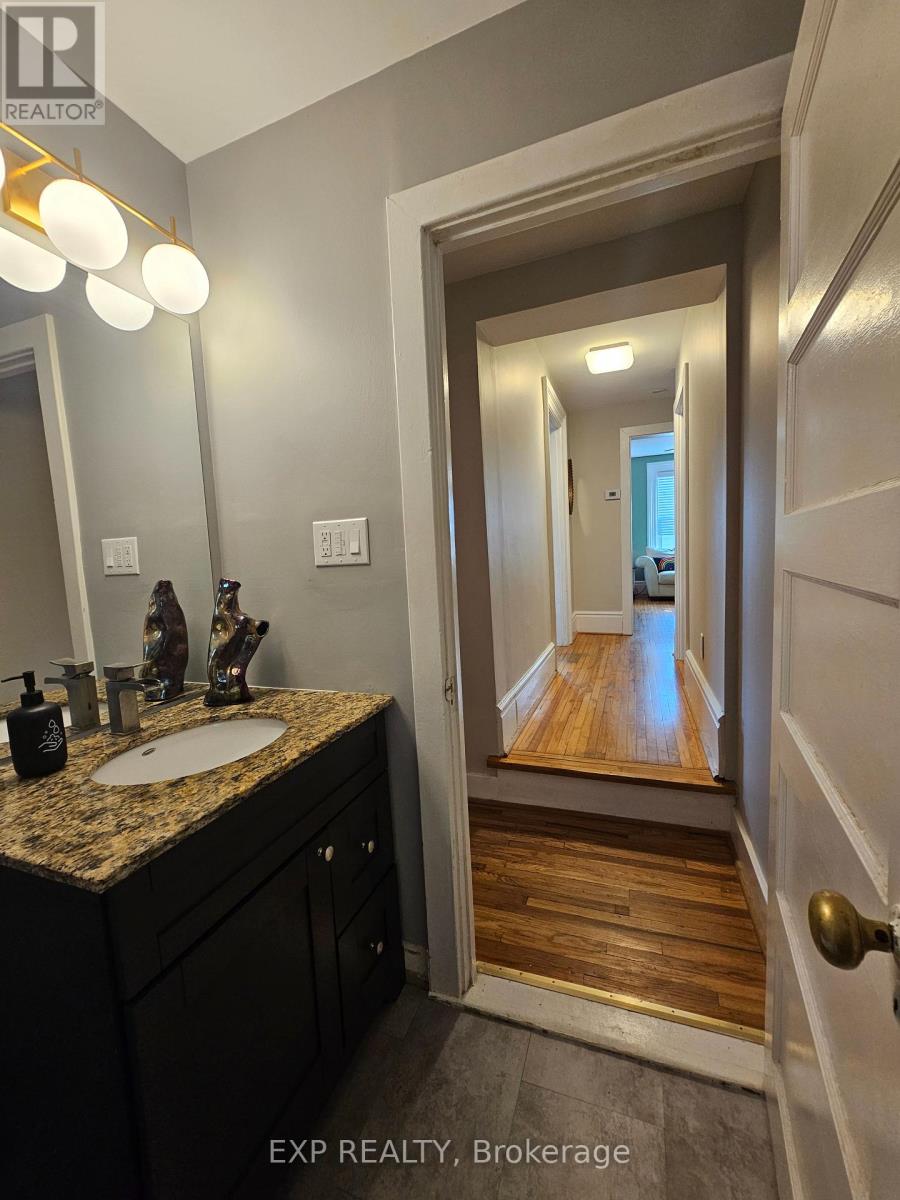 33-35 Havelock Street, Brockville, Ontario  K6V 4L8 - Photo 13 - X12416605