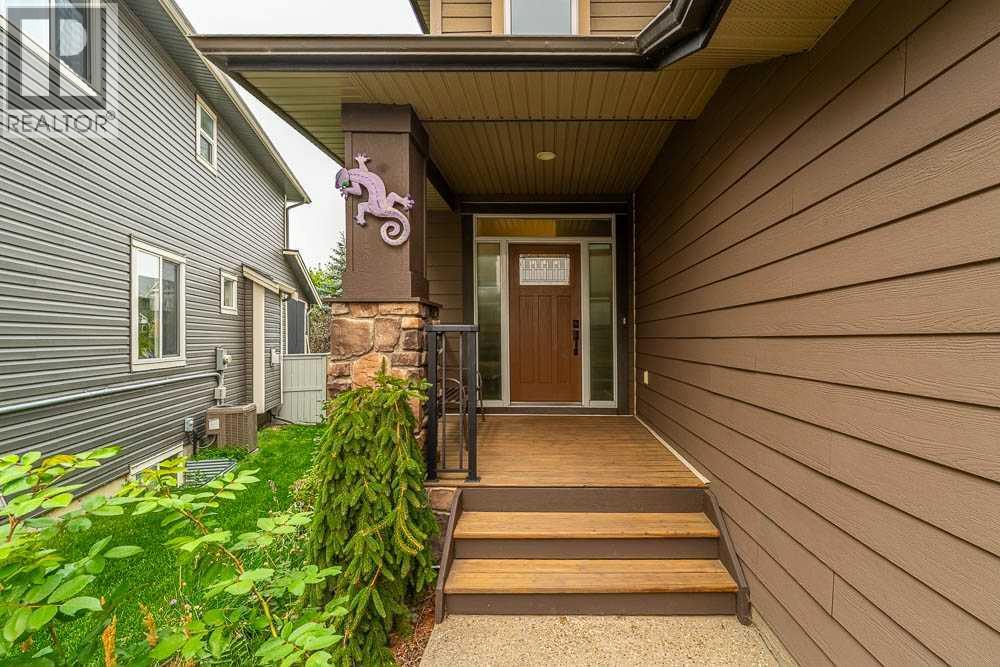 370 Williamstown Green Nw, Airdrie, Alberta  T4B 0T2 - Photo 3 - A2253965