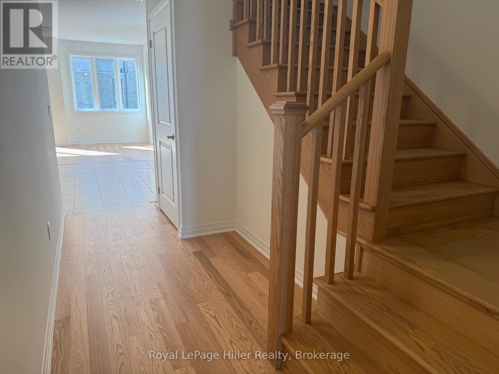 12 Poett Avenue, Stratford, Ontario  N5A 0M2 - Photo 2 - X12403924