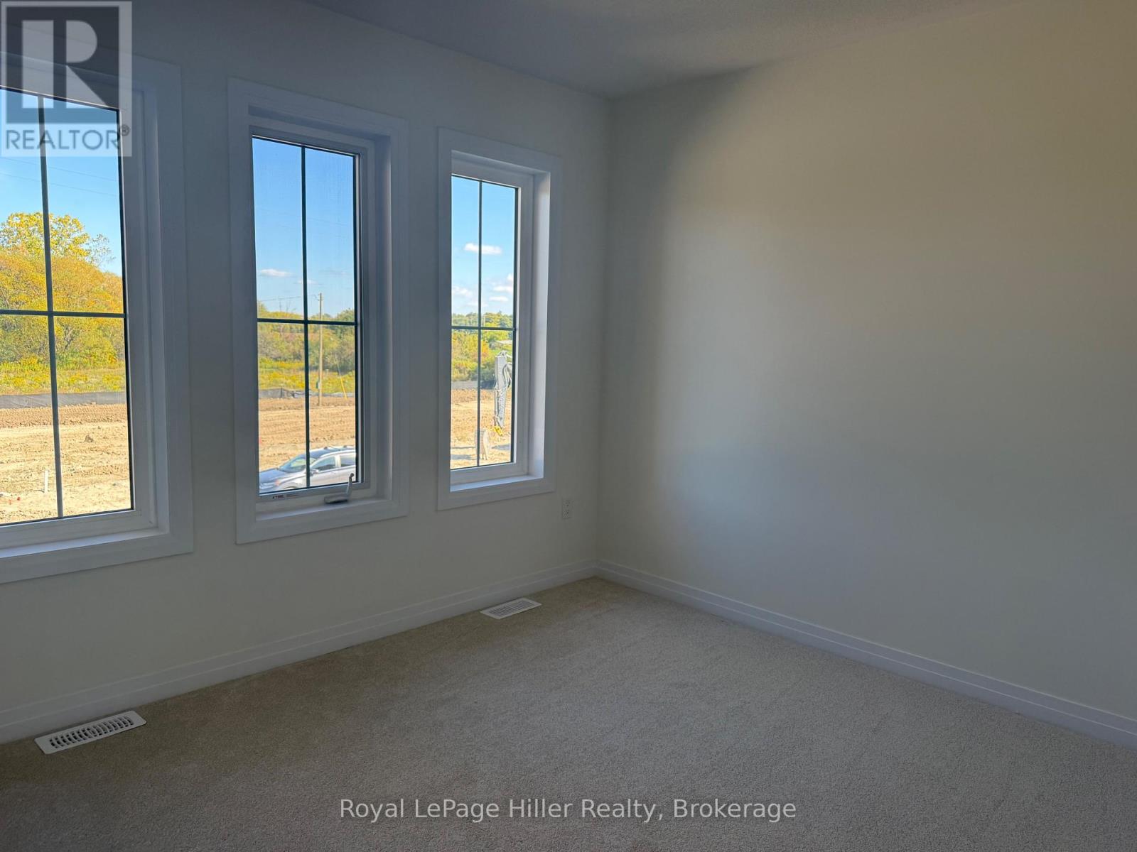 12 Poett Avenue, Stratford, Ontario  N5A 0M2 - Photo 12 - X12403924
