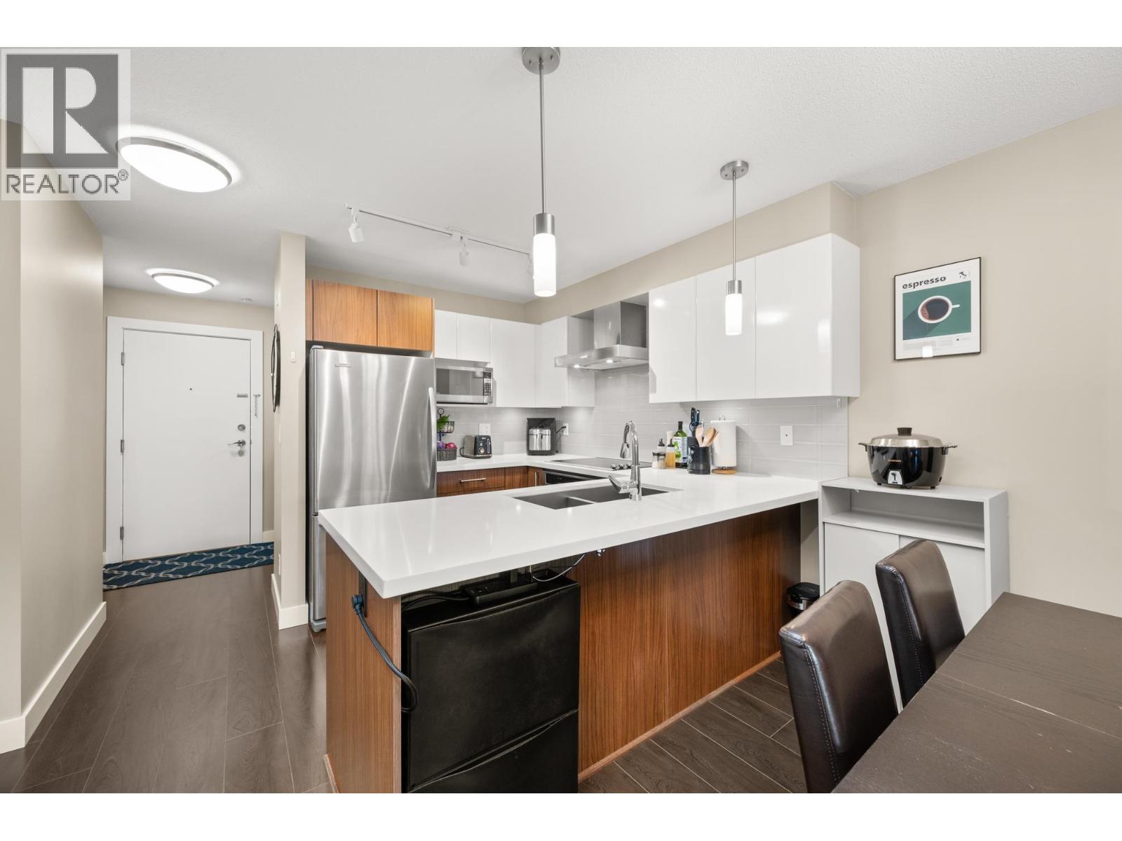301 7131 Stride Avenue, Burnaby, British Columbia  V3N 0E3 - Photo 13 - R3048881