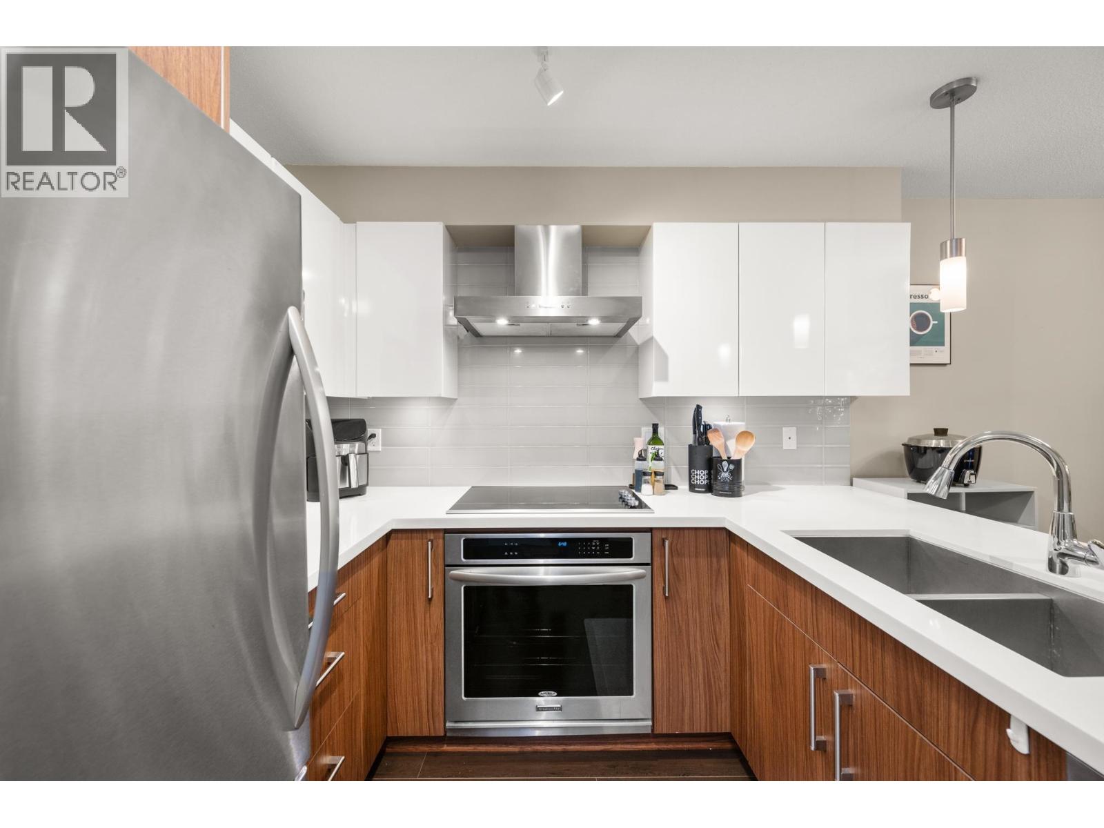 301 7131 Stride Avenue, Burnaby, British Columbia  V3N 0E3 - Photo 17 - R3048881