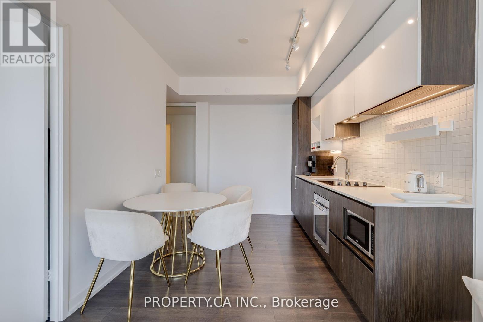 1711 - 5 Buttermill Avenue, Vaughan, Ontario  L5W 1B6 - Photo 7 - N12416587