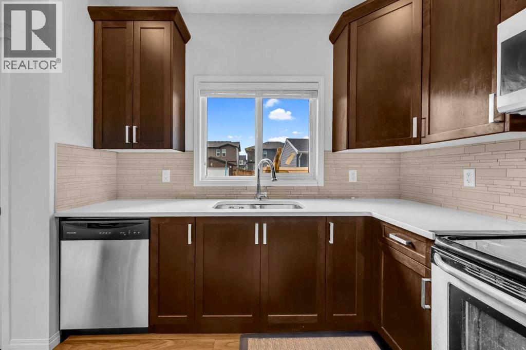 35 Savanna Parade Ne, Calgary, Alberta  T3J 0V8 - Photo 10 - A2257962