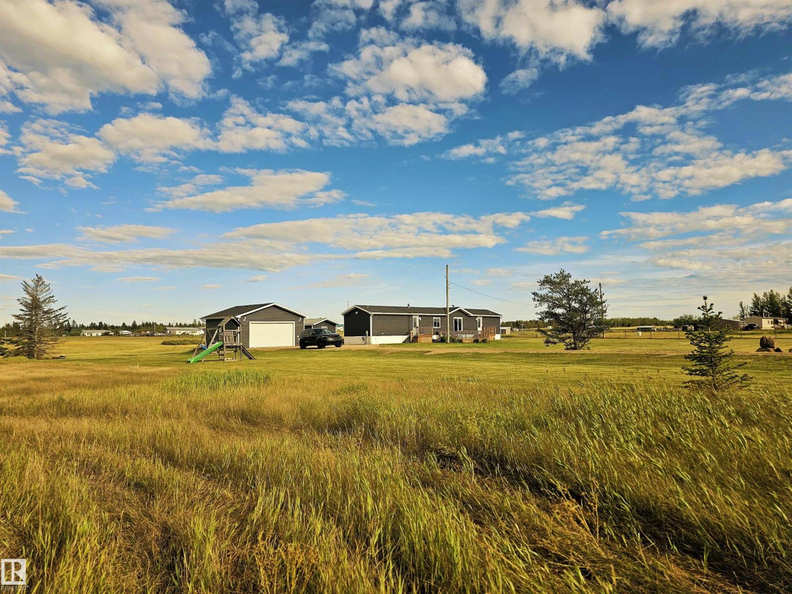 #42 Richfield Road, Rural Sturgeon County, Alberta  T0G 1L2 - Photo 1 - E4458710