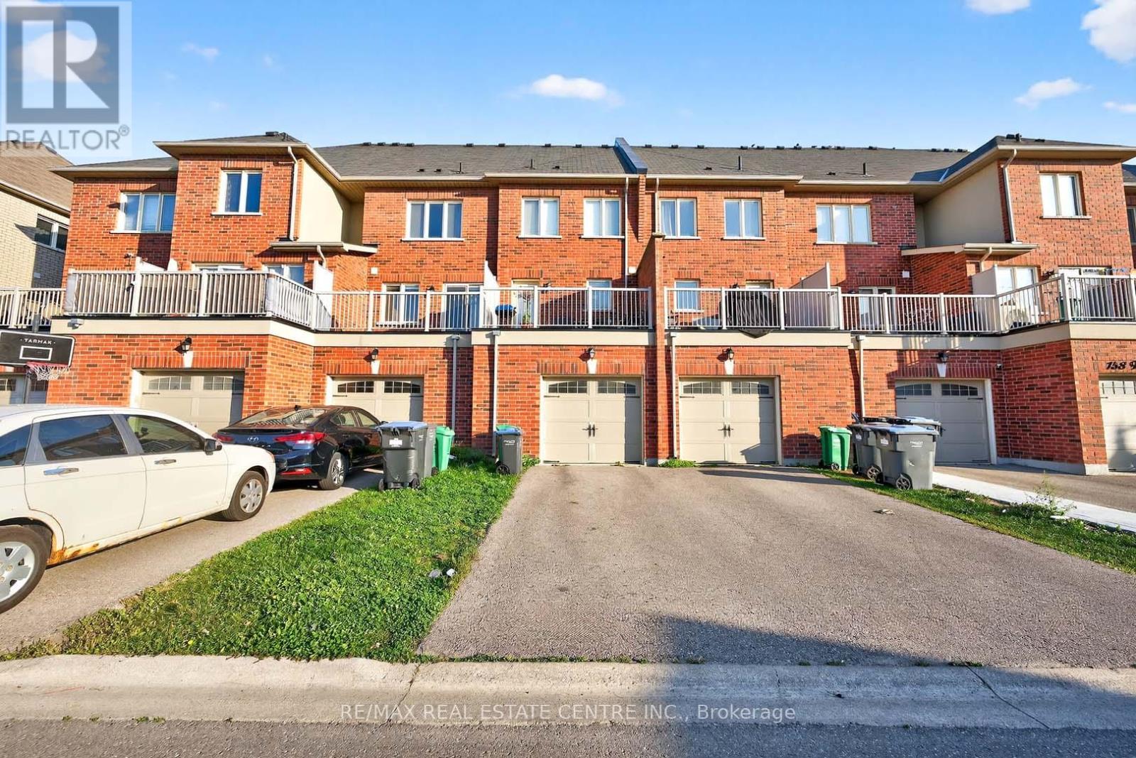 164 Inspire Boulevard, Brampton, Ontario  L6R 3X7 - Photo 33 - W12416601