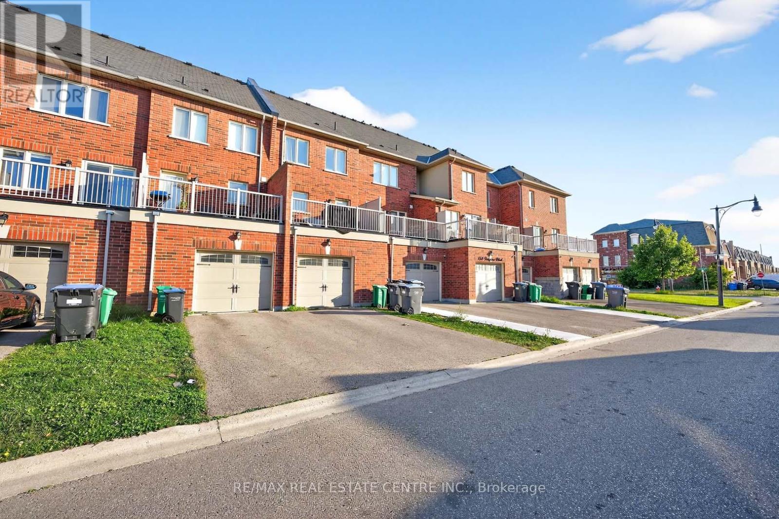 164 Inspire Boulevard, Brampton, Ontario  L6R 3X7 - Photo 34 - W12416601