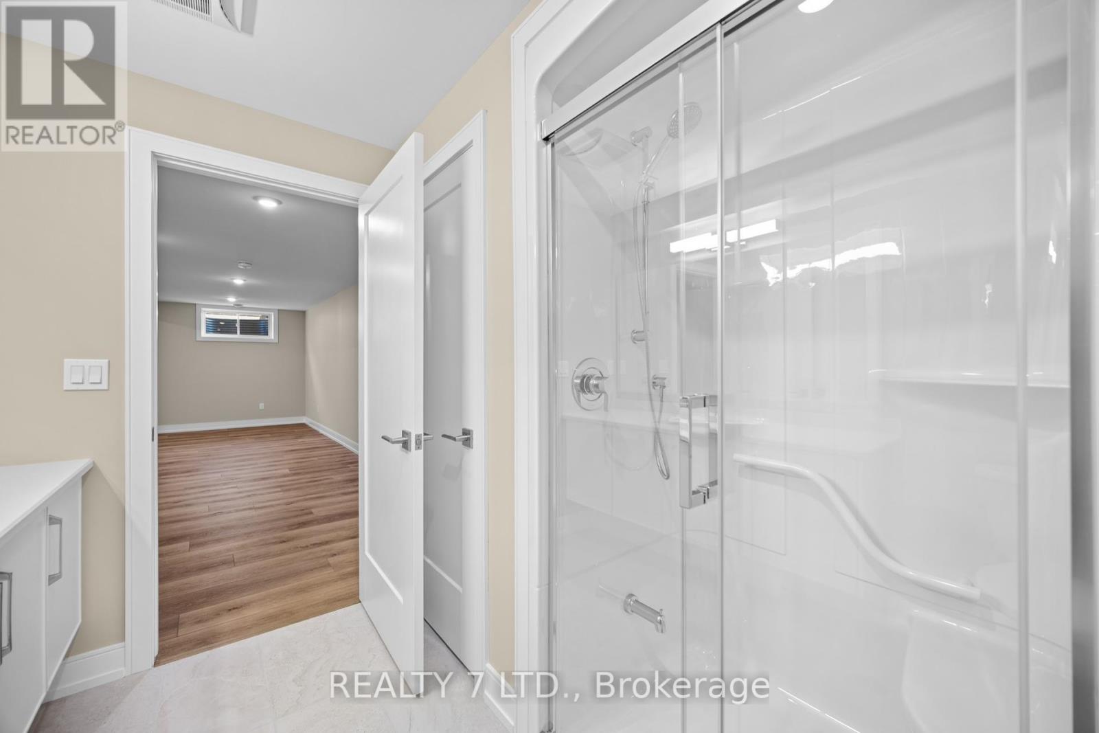 566 Old Course Trail, Welland, Ontario  L3B 6G8 - Photo 32 - X12416593