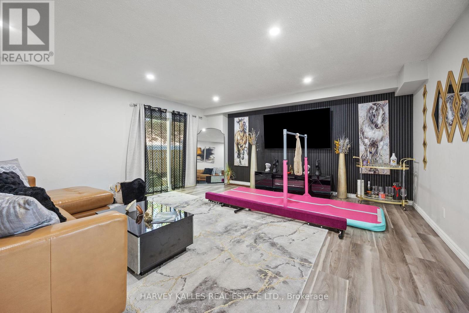 23 - 135 Chalmers Street S, Cambridge, Ontario  N1R 6M2 - Photo 5 - X12416594