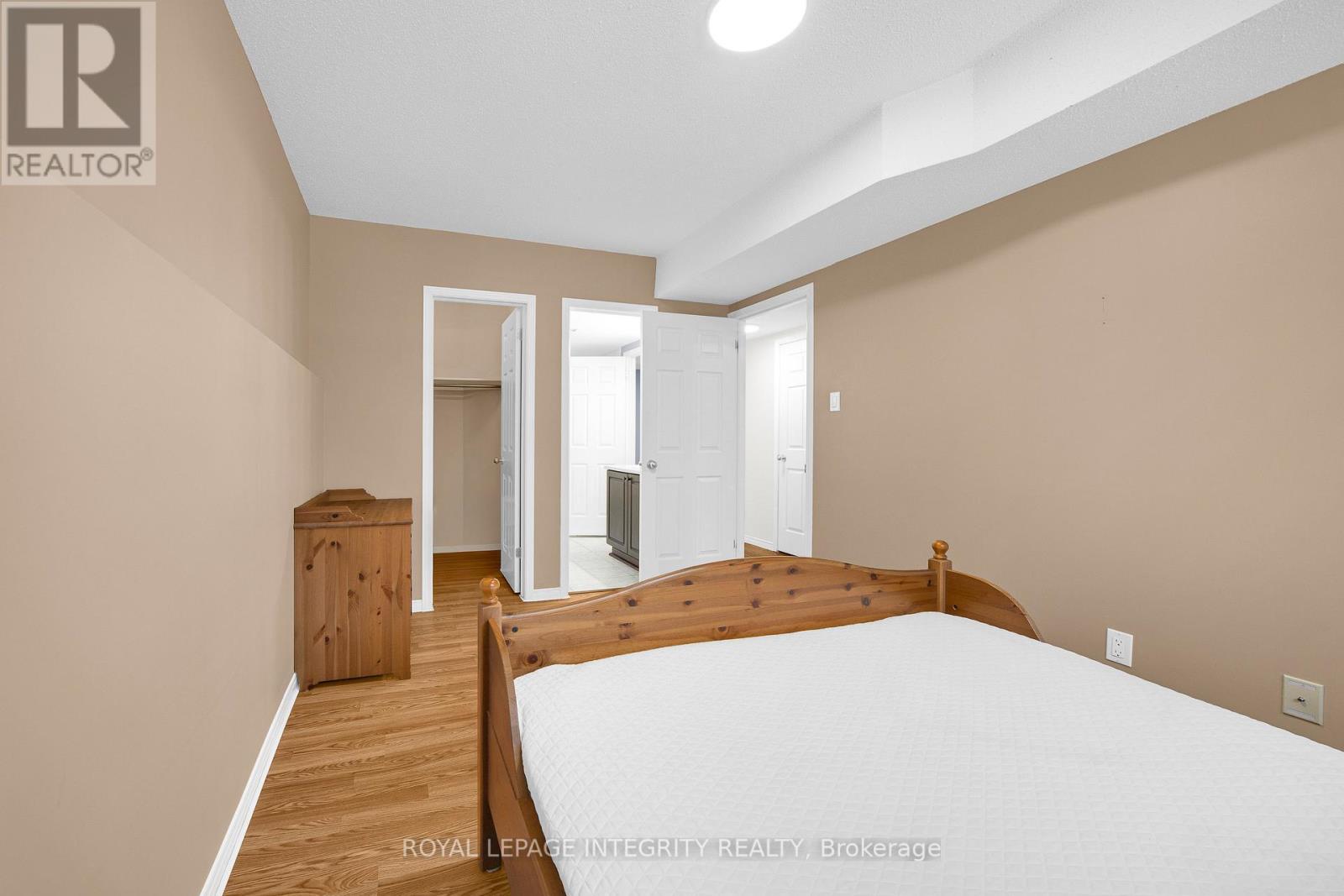 140 - 70 Edenvale Drive, Ottawa, Ontario  K2K 3N6 - Photo 28 - X12416616