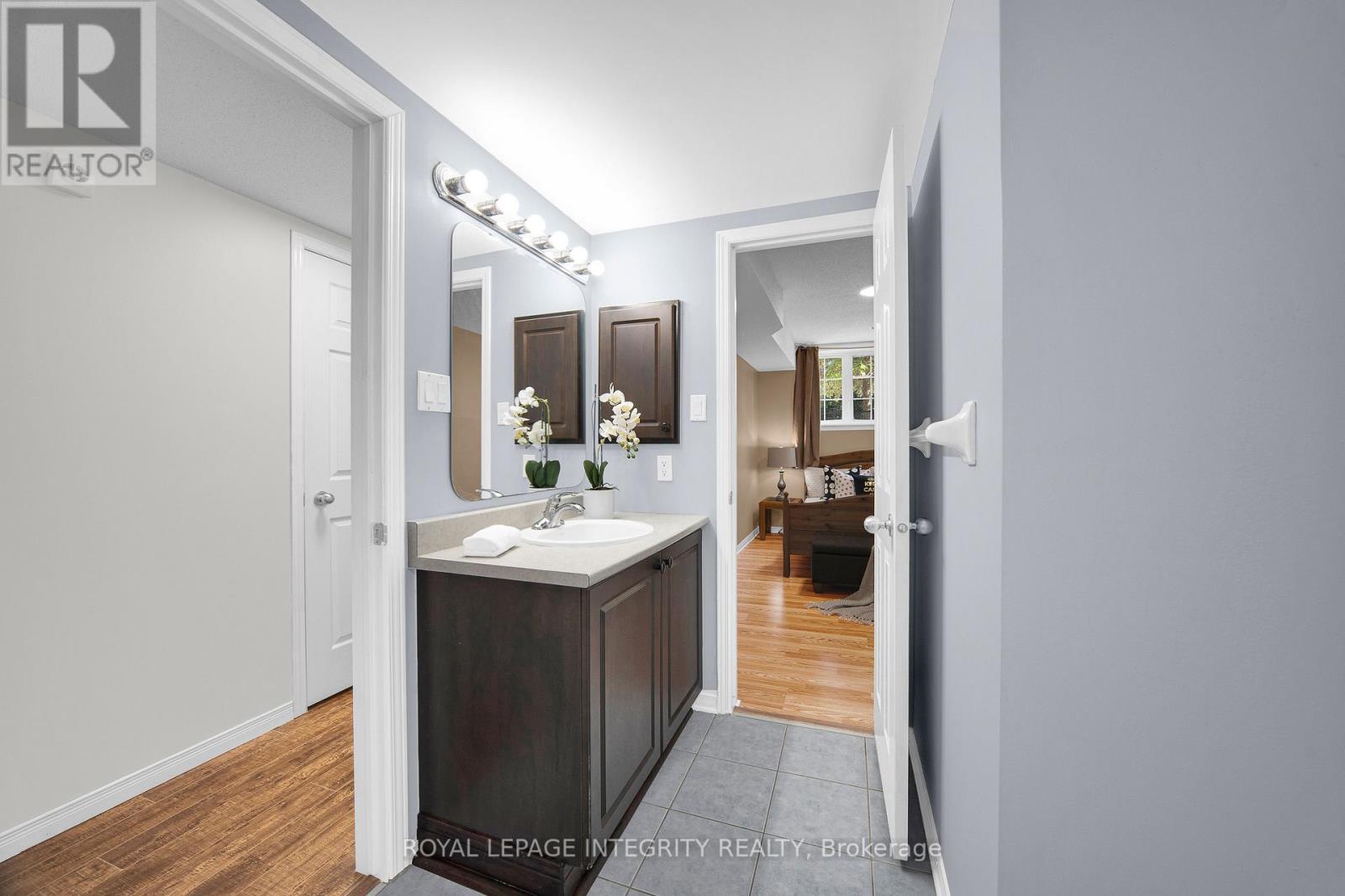 140 - 70 Edenvale Drive, Ottawa, Ontario  K2K 3N6 - Photo 29 - X12416616