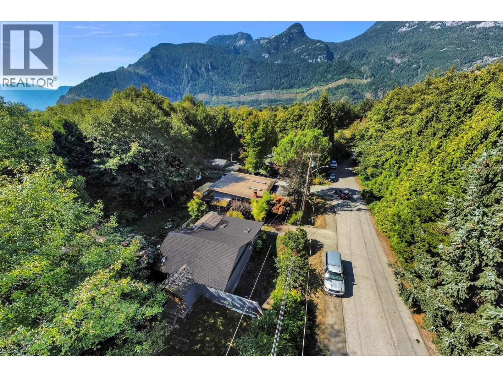 37791 Third Avenue, Squamish, British Columbia  V8B 0S1 - Photo 21 - R3050272