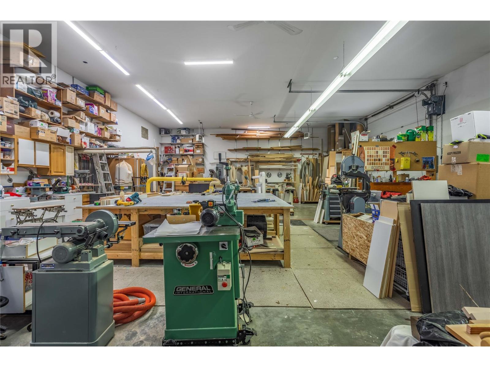 60 Pringle Road, Carmi, British Columbia  V0H 1A0 - Photo 29 - 10326486