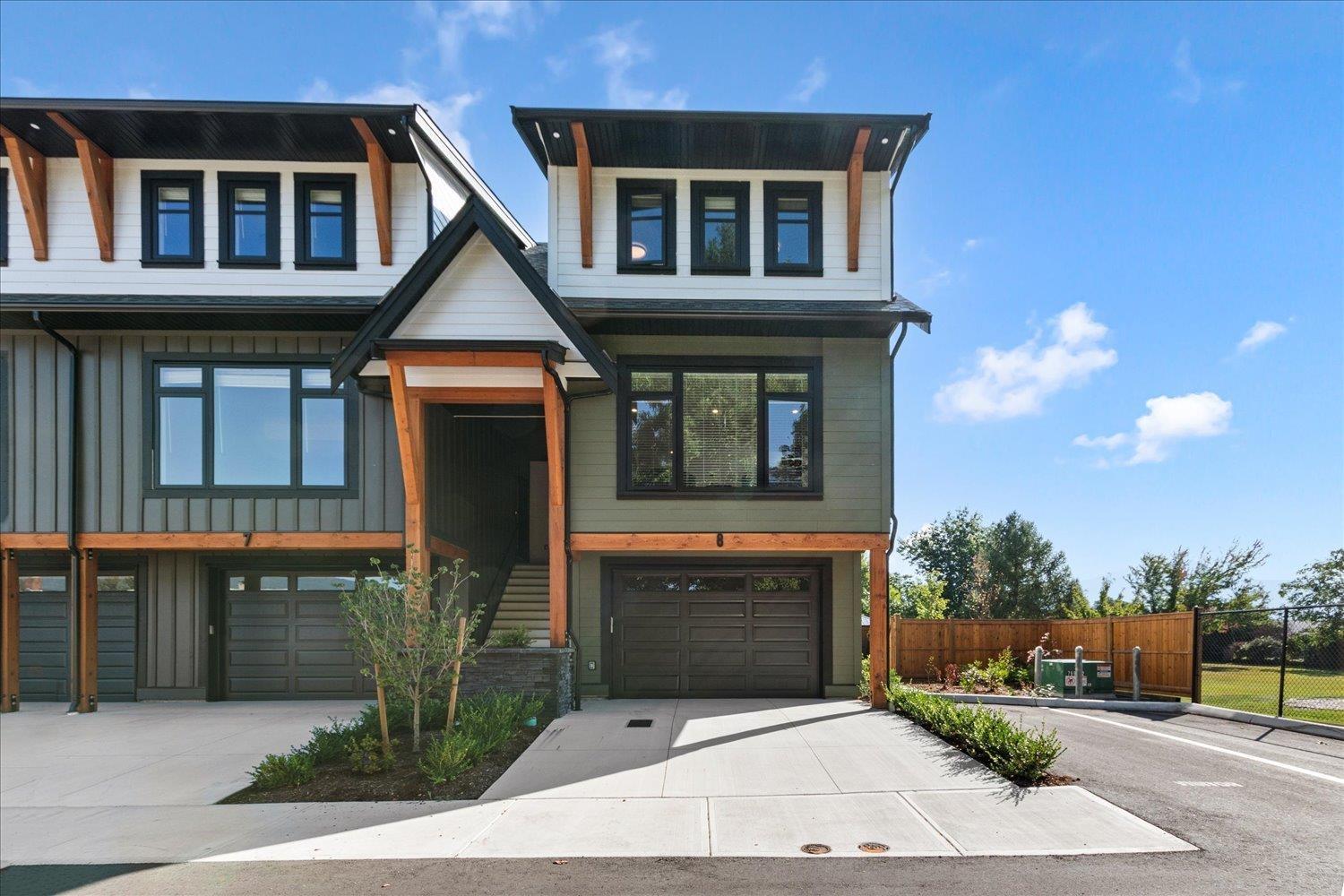 8 46106 RIVERSIDE DRIVE|Chilliwack Proper East, Chilliwack, British Columbia
