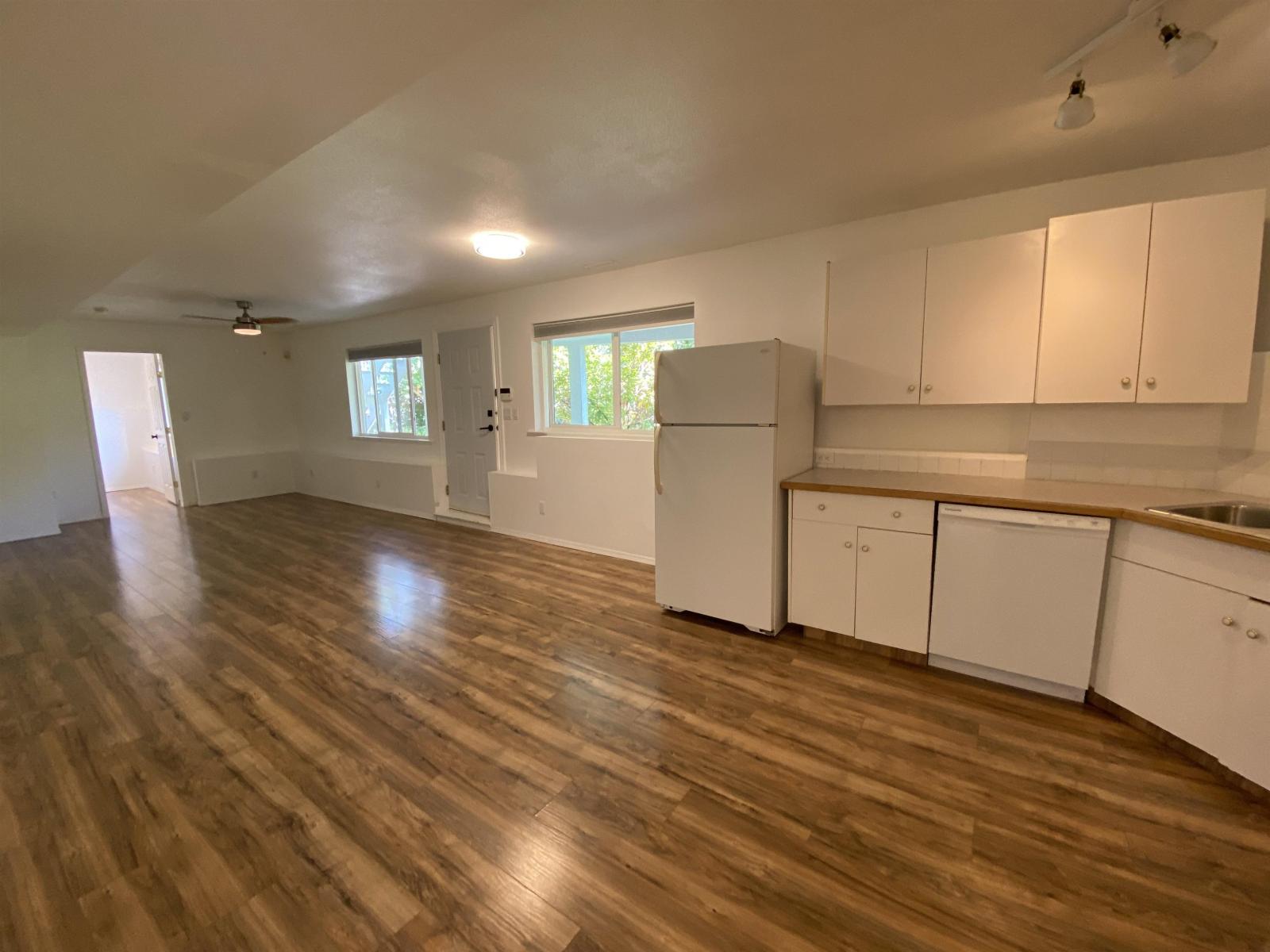 Garden Suite 8518 167 Street, Surrey, British Columbia V4N 4W3 - Photo 8 - R3050291