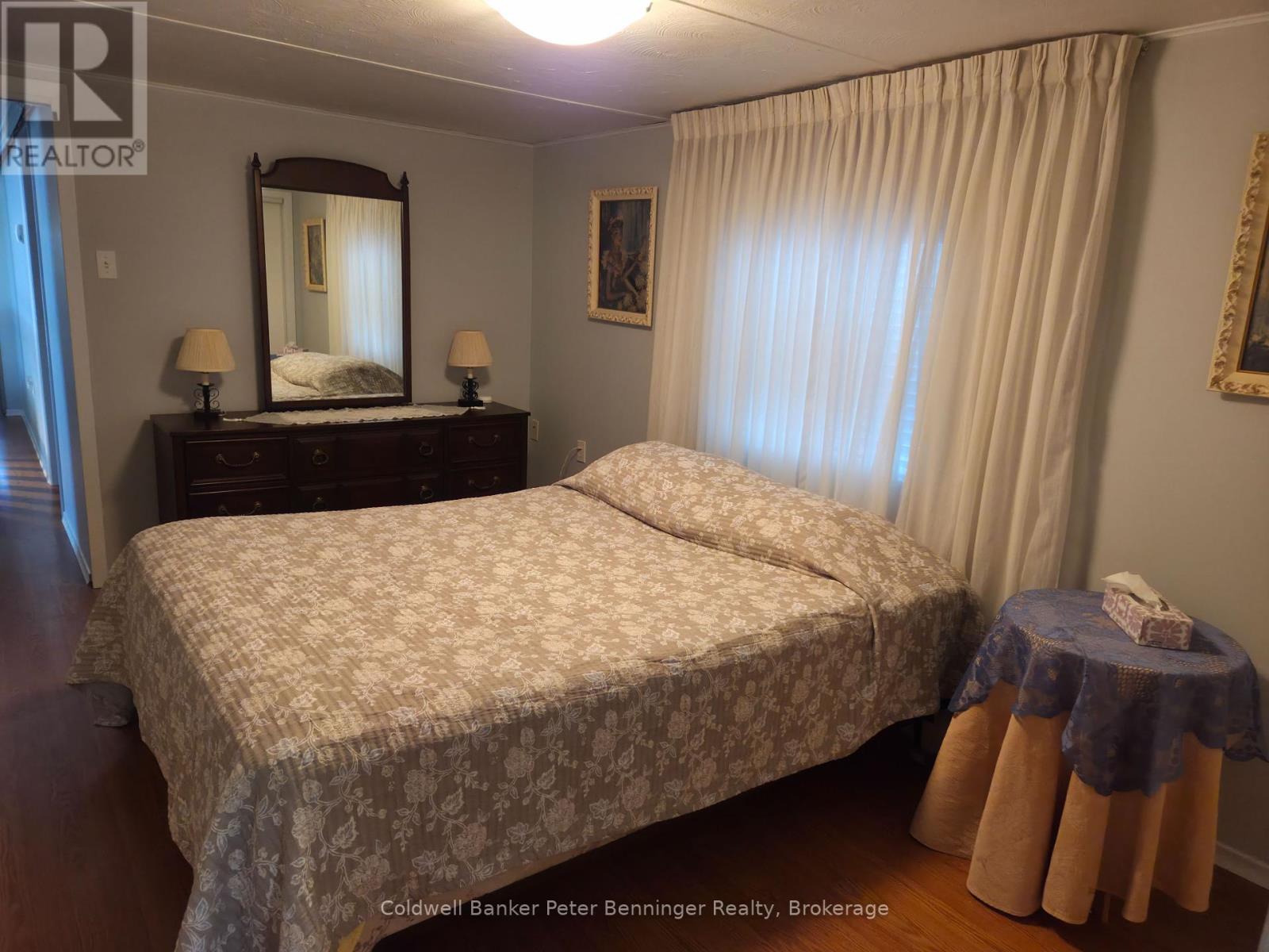 123 Scott Street, Woolwich, Ontario  N2J 4G8 - Photo 12 - X12416642