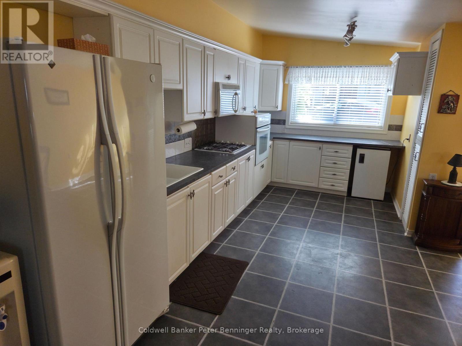 123 Scott Street, Woolwich, Ontario  N2J 4G8 - Photo 2 - X12416642