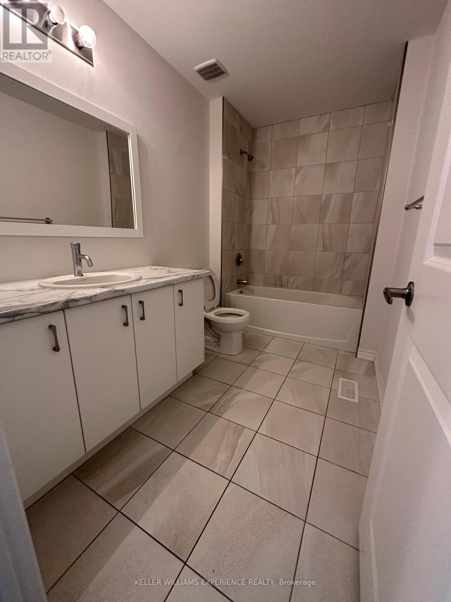 114 Jewel Street, Blue Mountains, Ontario  N0H 1J0 - Photo 13 - X12416620