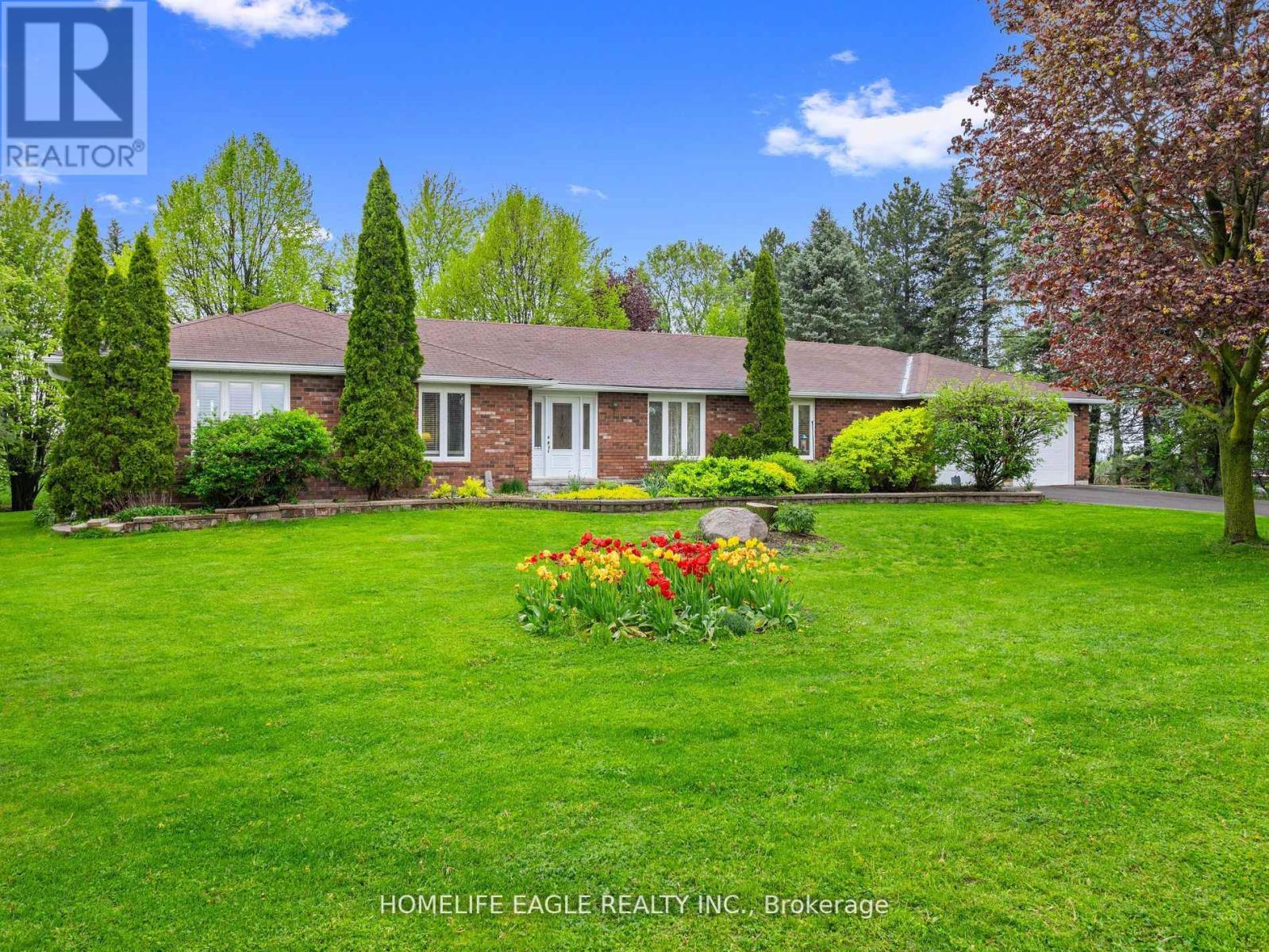 2132 14th Line, Innisfil, Ontario  L0L 1R0 - Photo 3 - N12412711