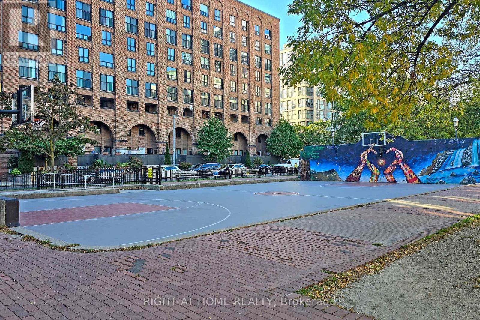 705 - 222 The Esplanade Avenue, Toronto, Ontario  M5A 4M8 - Photo 33 - C12416663