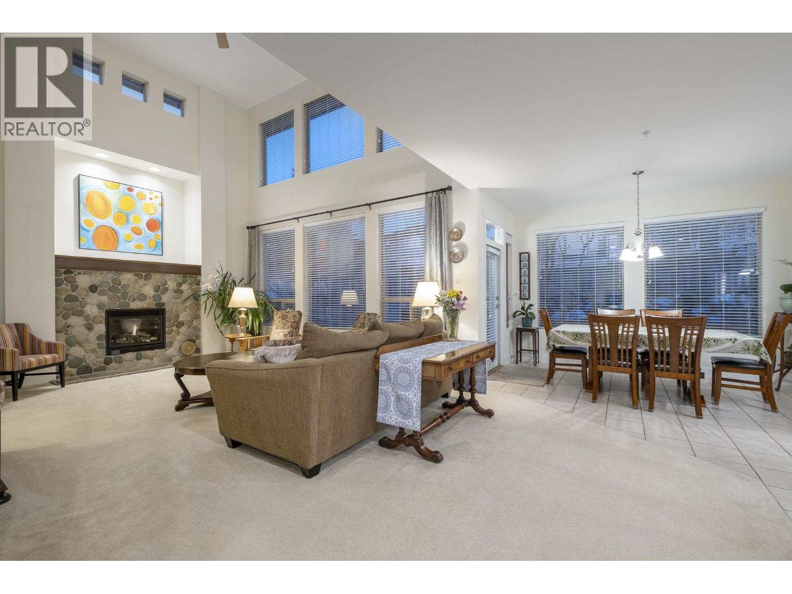 10690 247a Street, Maple Ridge, British Columbia  V2W 0A6 - Photo 6 - R3050246