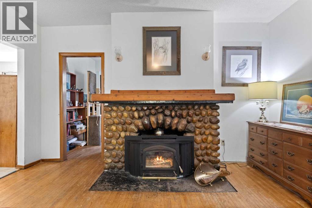 210 Wacker Avenue W, Swalwell, Alberta  T0M 0L0 - Photo 16 - A2253531