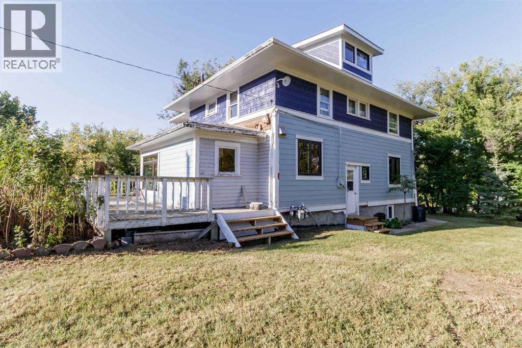 210 Wacker Avenue W, Swalwell, Alberta  T0M 0L0 - Photo 5 - A2253531
