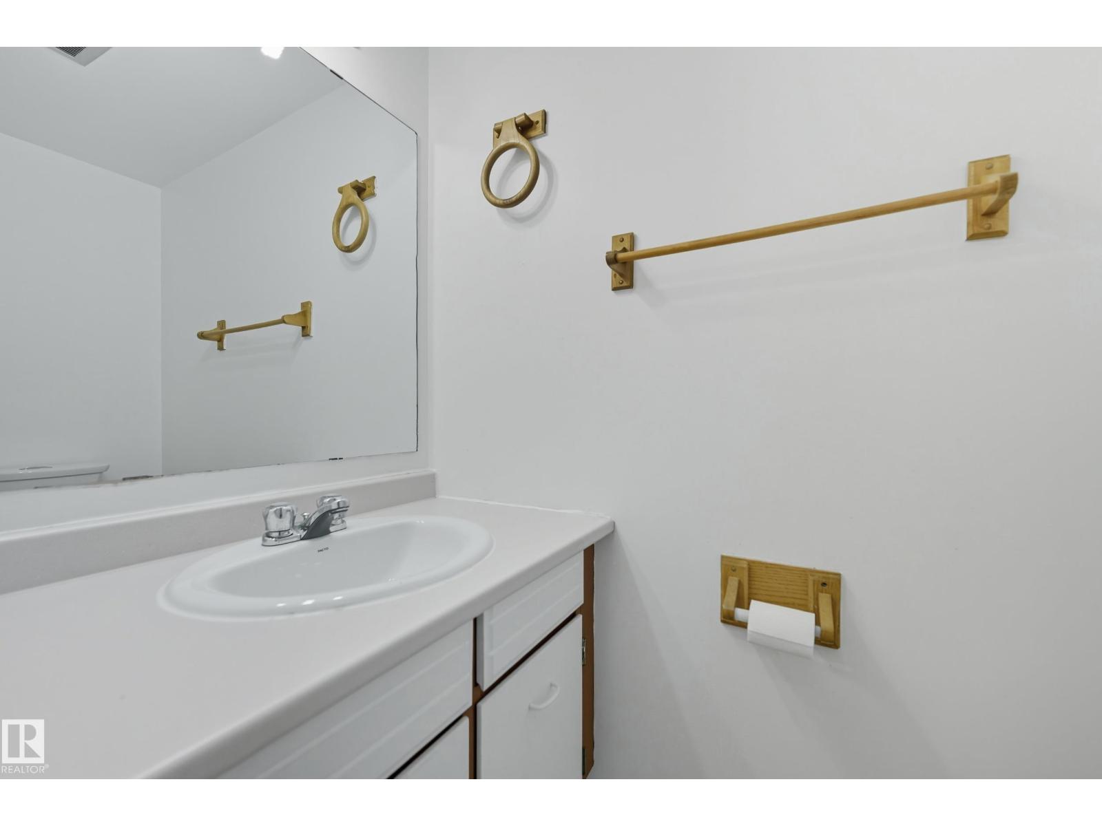 7621 40 Av Nw, Edmonton, Alberta  T6K 1V5 - Photo 11 - E4458722