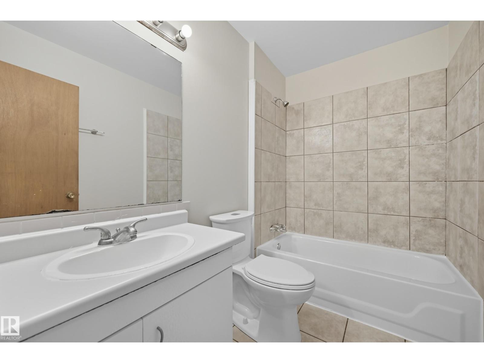 7621 40 Av Nw, Edmonton, Alberta  T6K 1V5 - Photo 16 - E4458722