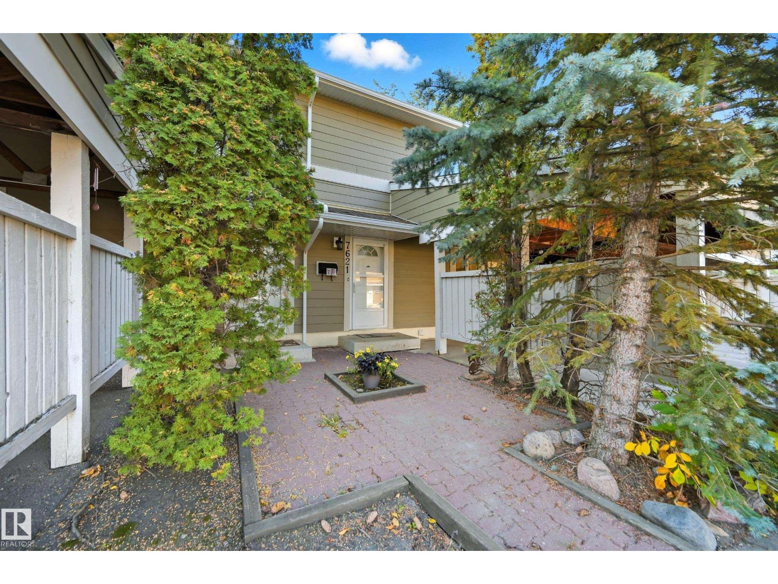 7621 40 Av Nw, Edmonton, Alberta  T6K 1V5 - Photo 2 - E4458722
