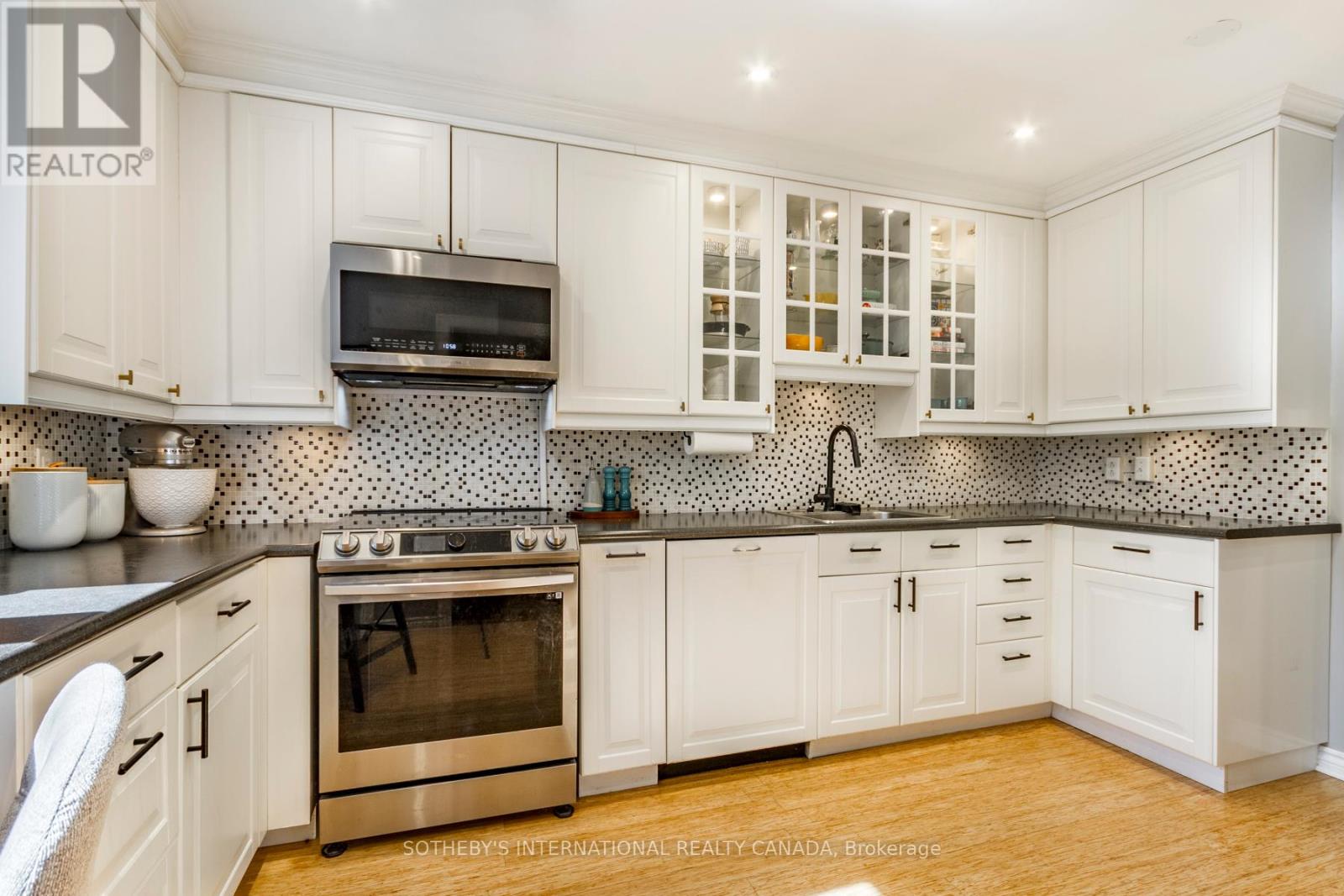 32 - 51 Broadfield Drive, Toronto, Ontario  M9C 5P2 - Photo 17 - W12415235
