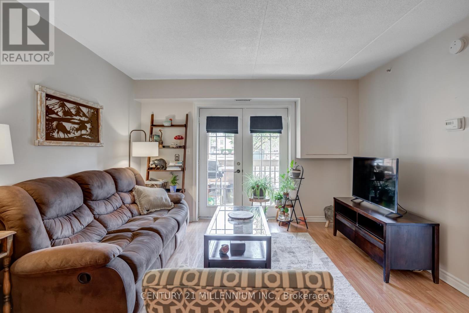 110 - 4003 Kilmer Drive, Burlington, Ontario  L7M 4M1 - Photo 10 - W12416636