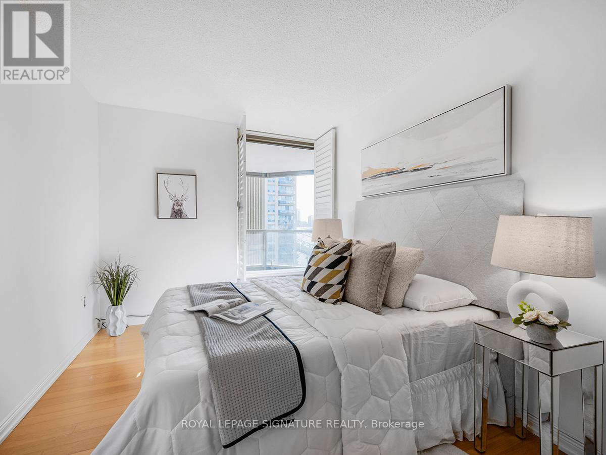 1008 - 2045 Lake Shore Boulevard W, Toronto, Ontario  M8V 2Z6 - Photo 19 - W12416654