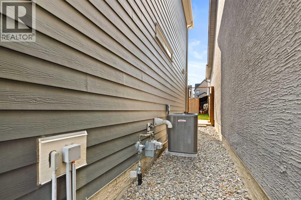 53 Masters Crescent Se, Calgary, Alberta  T3M 2M7 - Photo 35 - A2256870