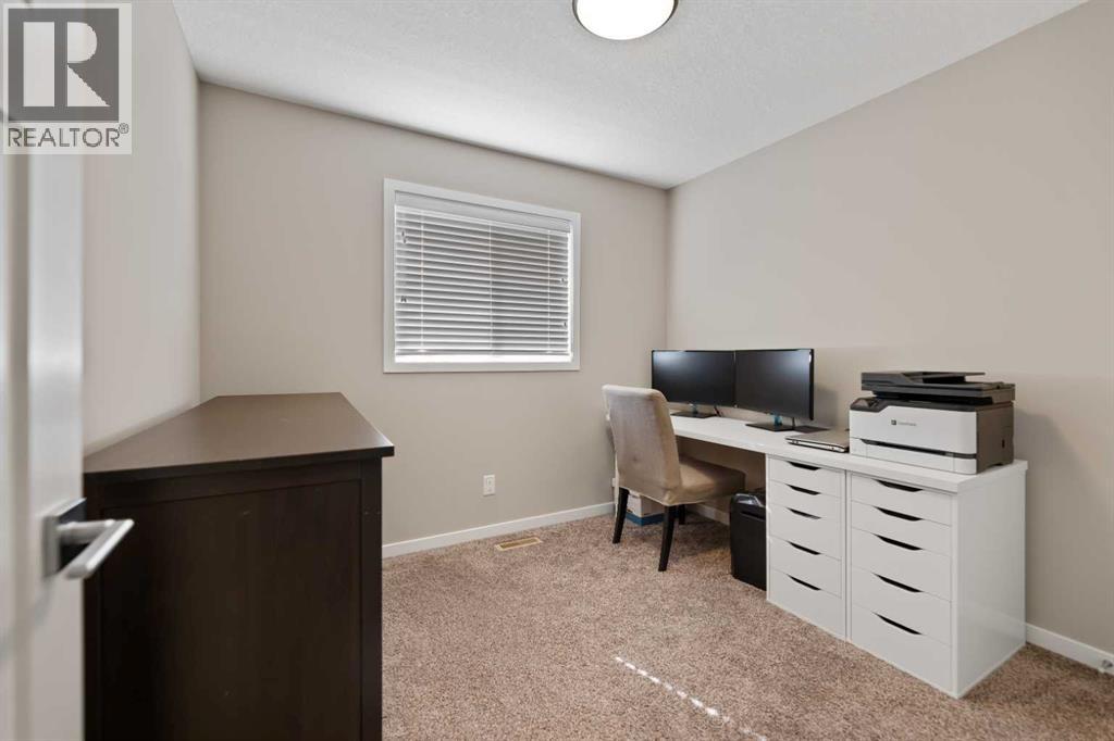 53 Masters Crescent Se, Calgary, Alberta  T3M 2M7 - Photo 27 - A2256870