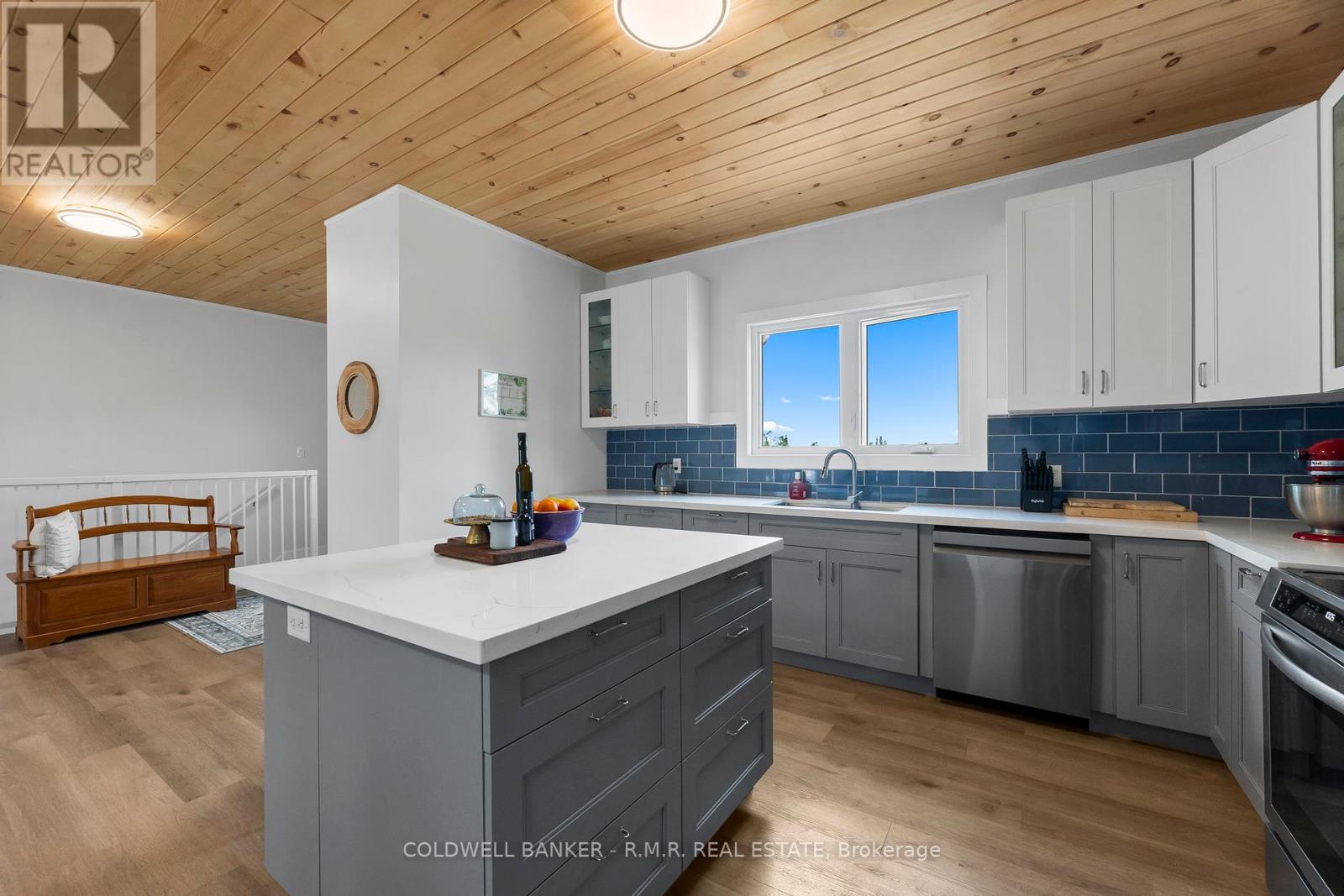 213 Pleasant Point Road, Kawartha Lakes, Ontario  K9V 4R6 - Photo 6 - X12416659